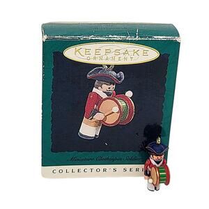 Vintage 1996 Hallmark Keepsake Ornament Miniature Clothespin Soldier